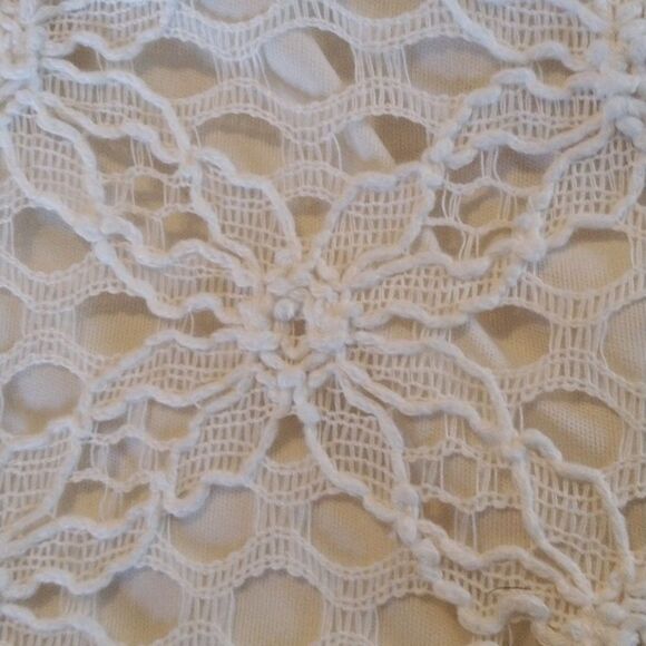 Kay Celine Lace Dress - Picture 12 of 12